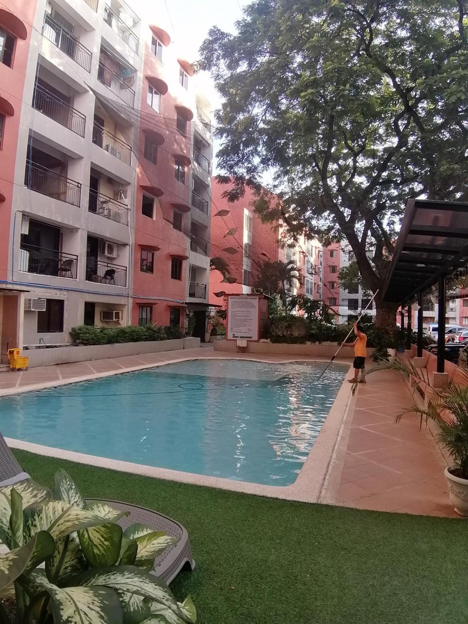 Condo Azur Suites B207 Near Airport, Netflix, Stylish, Cozy With Swimming Pool Lapu-Lapu City Esterno foto